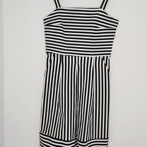 BRIXON IVY POCKETED! BLACK AND WHITE STRIPED DRESS - SIZE XS - NWOT